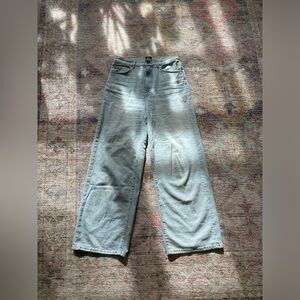 BDG Wide Leg Light Wash Jeans